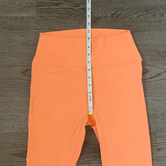 Wilo Base Ribbed 7/8 Legging - Size L - Orange - NWT - Picture 5 of 8